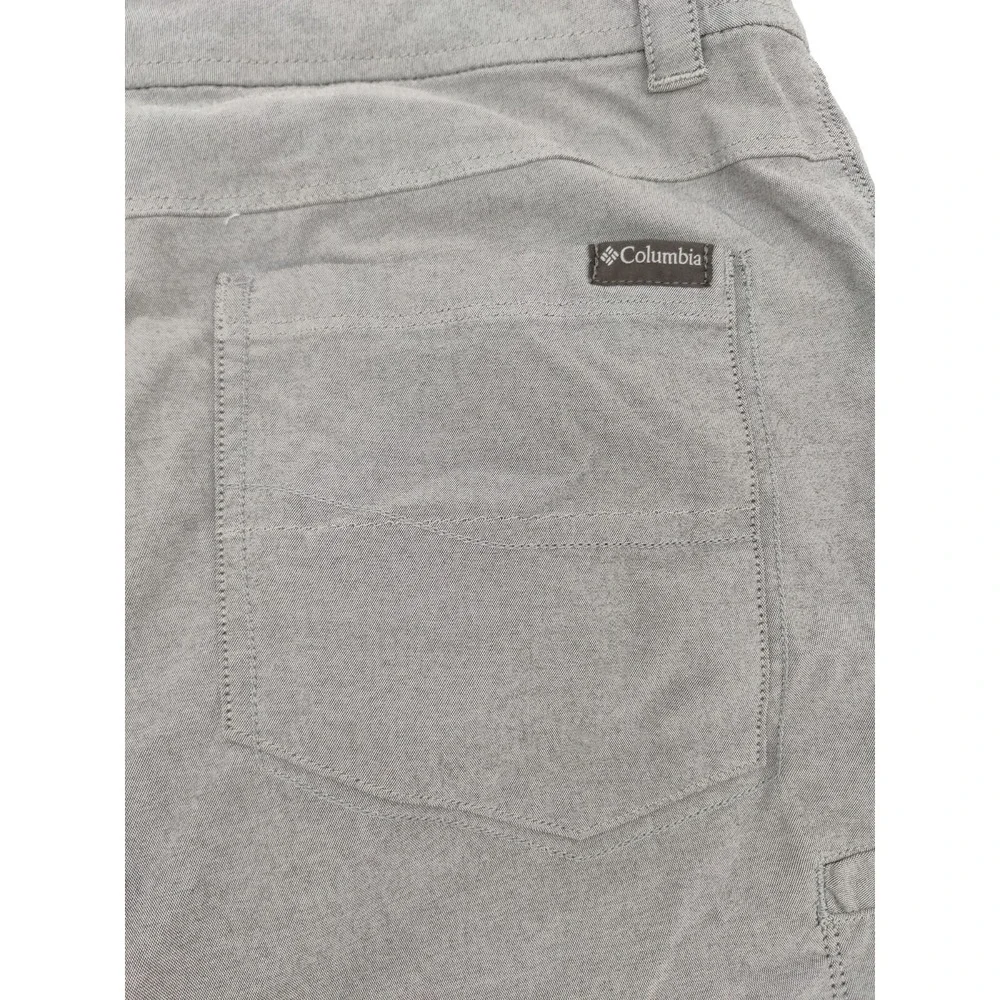 Columbia Sportswear Men's Gray Outdoor Hiking Cargo Shorts Size 38W‎